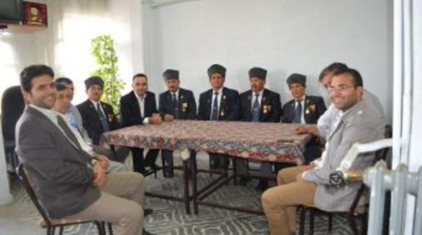 Ak Parti&rsquo;den Gaziler G&uuml;n&uuml; Ziyareti