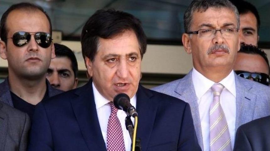 Serbest Bırakılan Konsolosluk G&ouml;revlileri Ankara&rsquo;ya G&ouml;nderildi