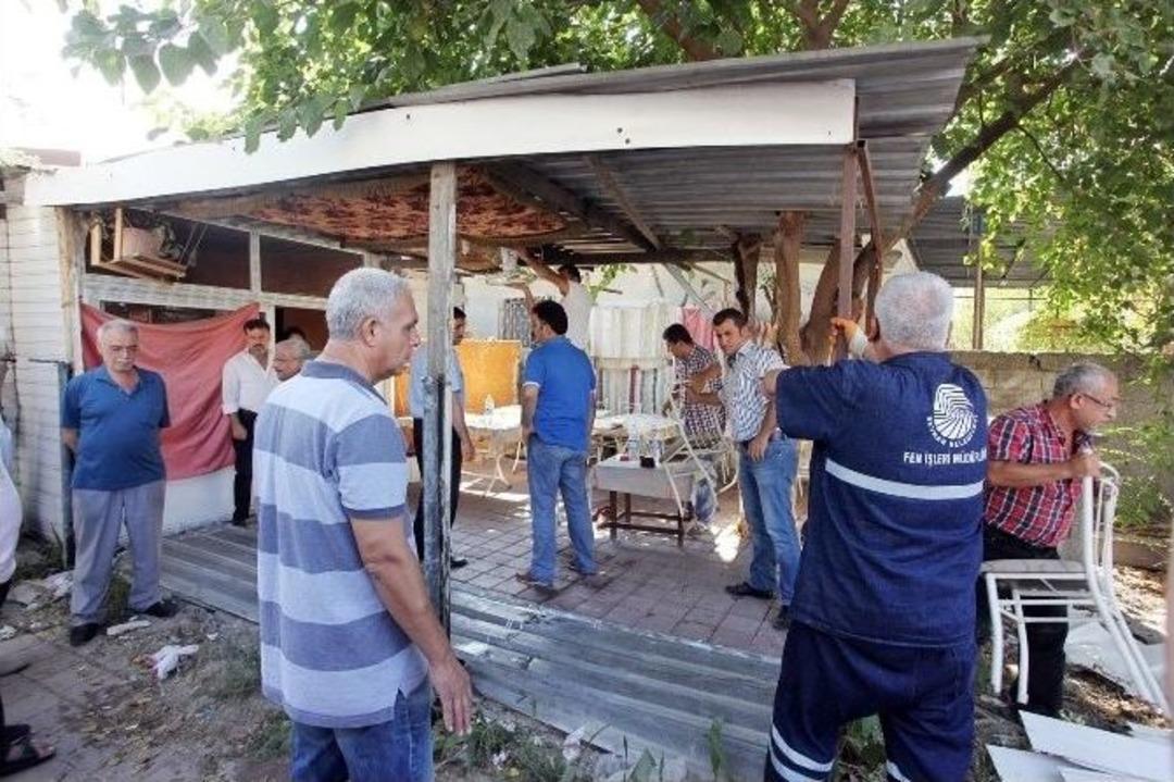 Seyhan&rsquo;da İmara Aykırı Binalar Yıkılıyor