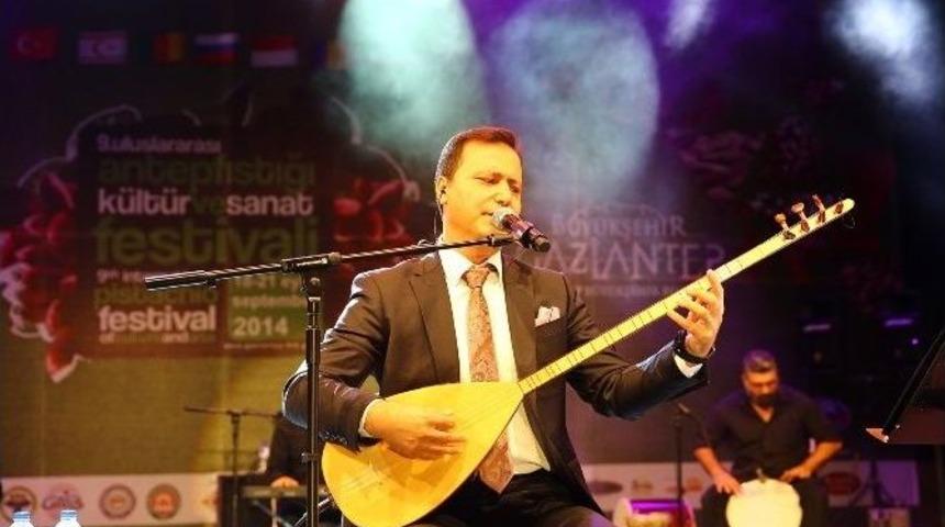 Orhan Hakalmaz, Fıstık Festivalinde Sevenleri İle Buluştu