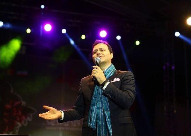 Orhan Hakalmaz, Fıstık Festivalinde Sevenleri İle Buluştu