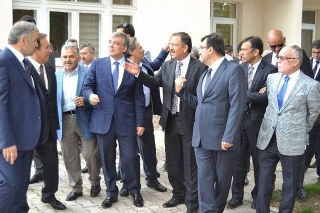 Abdullah Gül Agü’yü Ziyaret Etti