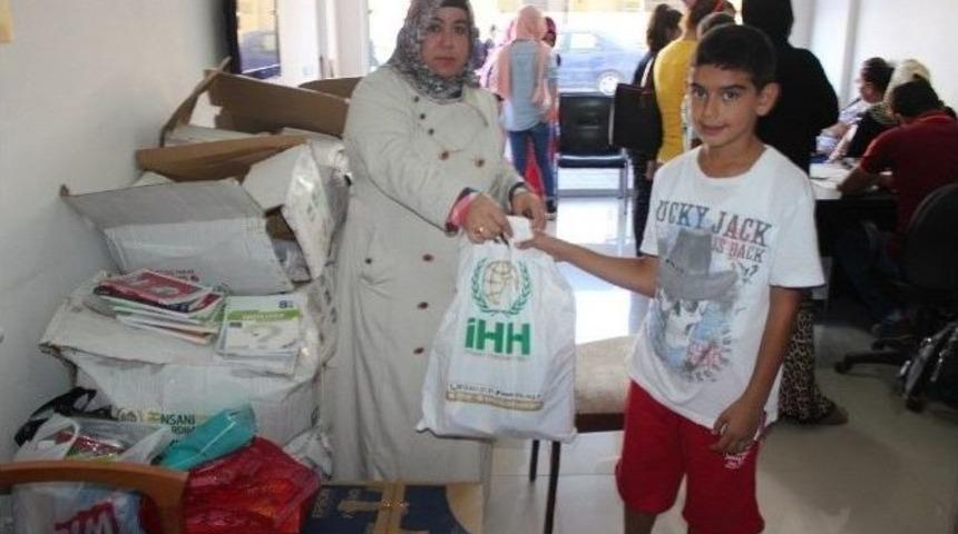 Yetim &Ccedil;ocukların Y&uuml;z&uuml;n&uuml; G&uuml;ld&uuml;rd&uuml;ler