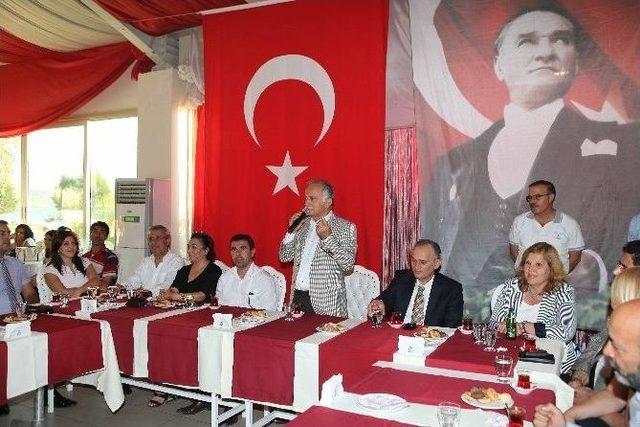 Bayraklı’da Duygulandıran Ödül Töreni