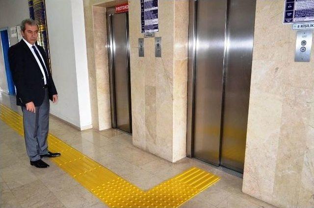 Iğdır Emniyet M&uuml;d&uuml;rl&uuml;ğ&uuml;&rsquo;nden Engelsiz Hizmet Projesi 1