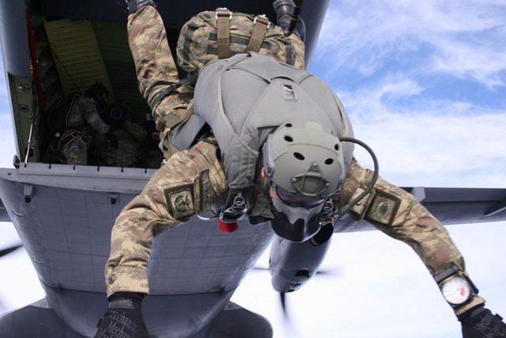 Bordo berelilerin paraşüt eğitimi nefes kesti  G2