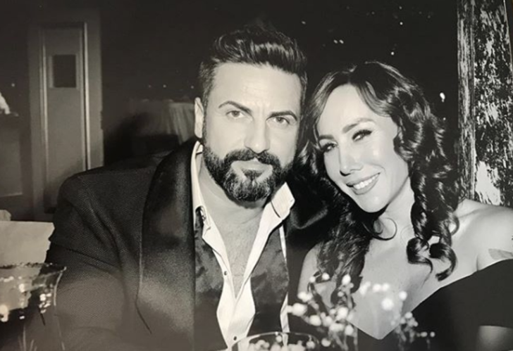 Denizde aşka geldiler! Ünlü çift böyle yakalandı  G1