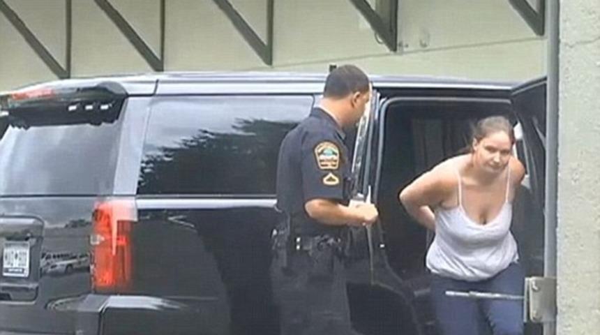 Gerekçesi korkunç! Vicdansız anne bebeğini tuzla besleyerek öldürdü!