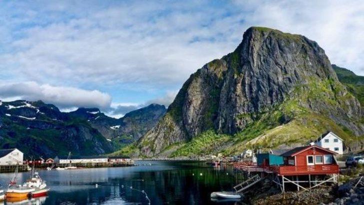 4- NORVEÇ'İN BALIKÇI KÖYÜ: REINE
