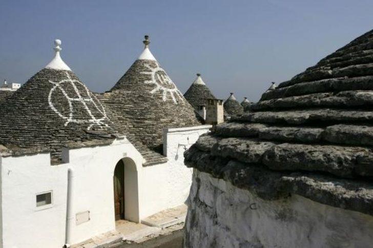 17- TRULLİ EVLERİYLE 'ALBEROBELLO'