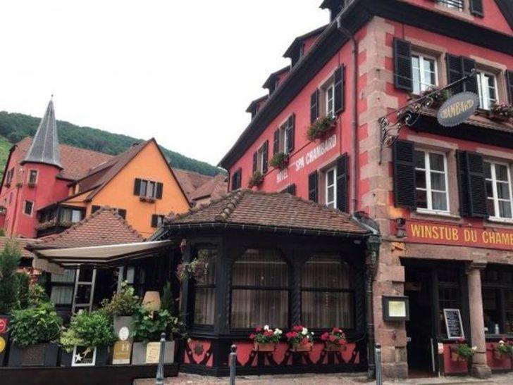 20- RENKLİ EVLERİYLE 'COLMAR'