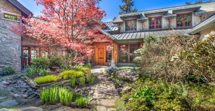 Bu evi gören hayran kalıyor! Fakir bir ailenin çocuğuyken bakın nasıl bir evde hayatını sürdürüyor G2