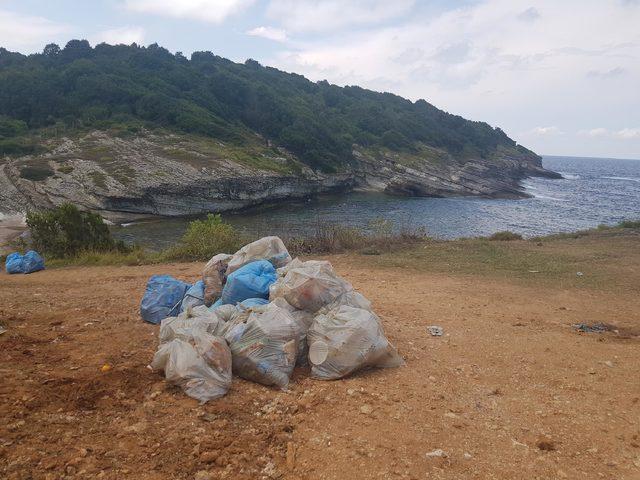 'Saklı cennet'te tatilcilerden geriye çöpleri kaldı