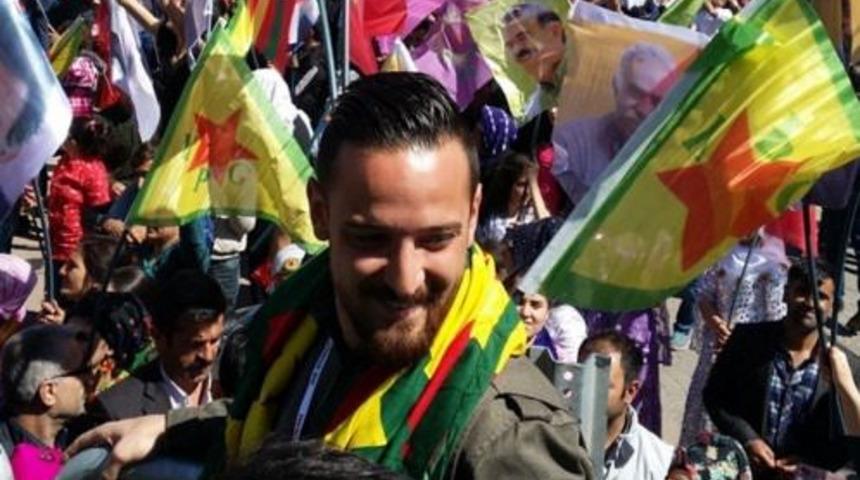 Deniz Naki'den Mesut &Ouml;zil'e: Seni yerli ve milli g&ouml;renler, beni neden ter&ouml;rist g&ouml;rd&uuml;ler?