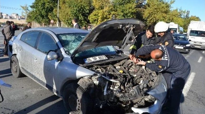 Trafik Kazası:3 Yaralı