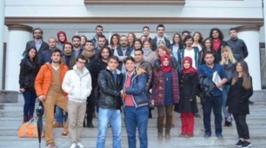 Er-vak Gen&ccedil;lik Komisyonu Tiyatrocularını Se&ccedil;ti