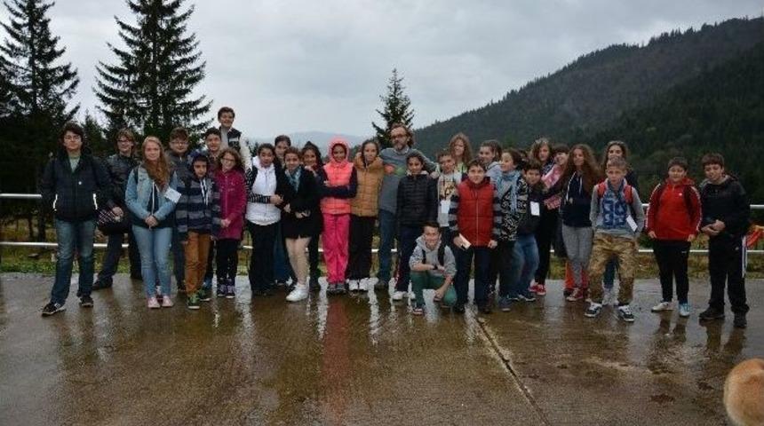 Slovak &Ouml;ğrenciler &Ccedil;ambaşı Yaylası&rsquo;nı Ziyaret Etti