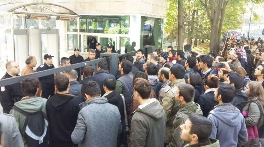 Ankara &Uuml;niversitesi&rsquo;ndeki Kavgada 3 &Ouml;ğrenci Yaralandı