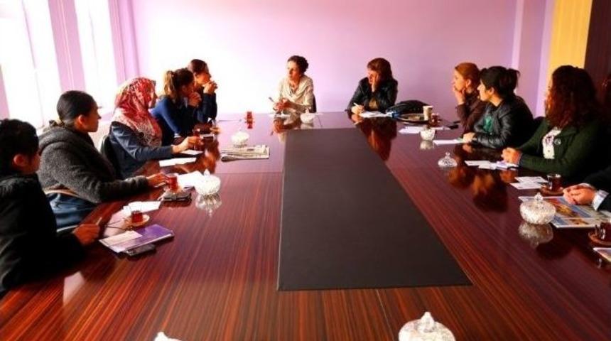 Edremit Belediyesi&rsquo;nde &lsquo;kadın Kurulu&rsquo; Toplantısı