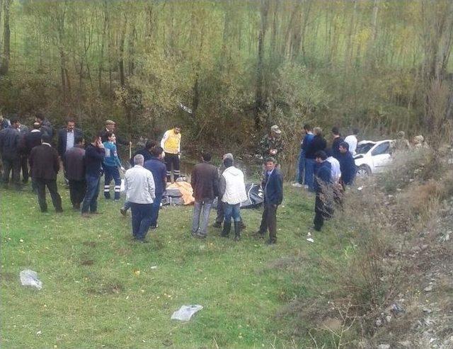 Tatvan’da Trafik Kazası: 4 Ölü