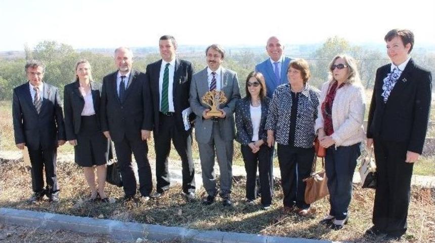 Trakya &Uuml;niversitesi&rsquo;nin &rsquo;hayat Ağacım&rsquo; Projesi Basına Tanıtıldı