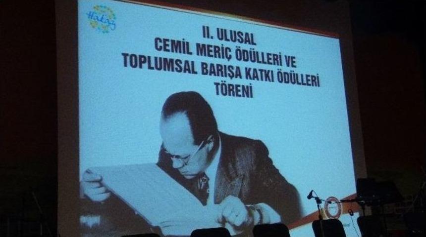 Iı. Ulusal Cemil Meri&ccedil; &Ouml;d&uuml;lleri Sahiplerini Buldu