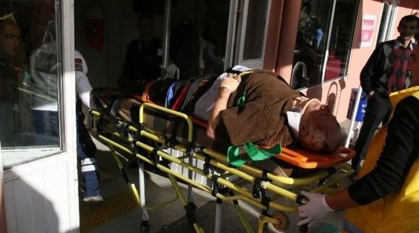 Otomobilin &Ccedil;arptığı Bisikletli Ağır Yaralandı