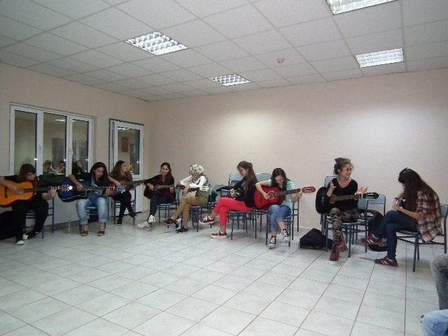 Aydın&rsquo;da &lsquo;&uuml;cretsiz Topluluklar&rsquo; Kursları Başladı 1