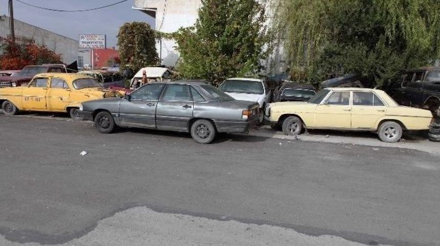 Yenimahalle&rsquo;de &lsquo;hurda&rsquo; Temizliği