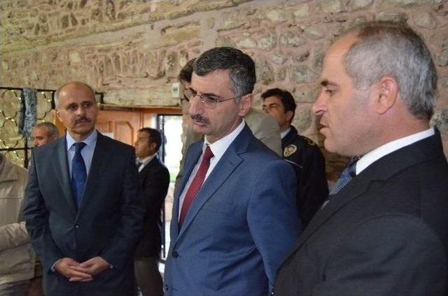 Vali Bektaş Kula’ya Hayran Kaldı