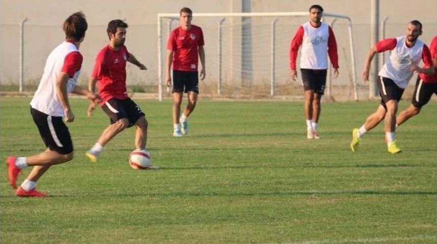 Manisaspor, Karşıyaka Ma&ccedil;ına Saruhanlı&rsquo;da Hazırlanıyor