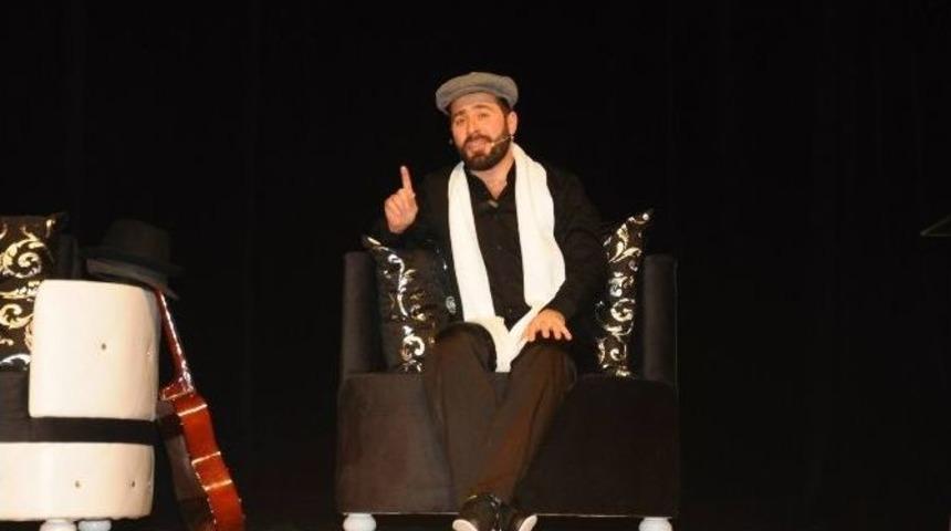 Şizofren Komedyenden Ruh Sağlığı Haftası&rsquo;nda Stand Up G&ouml;sterisi