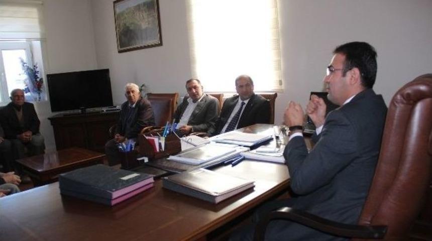 &Ccedil;ıldır Ak Parti&rsquo; Den Kaymakam Kılı&ccedil;&rsquo;a Ziyaret