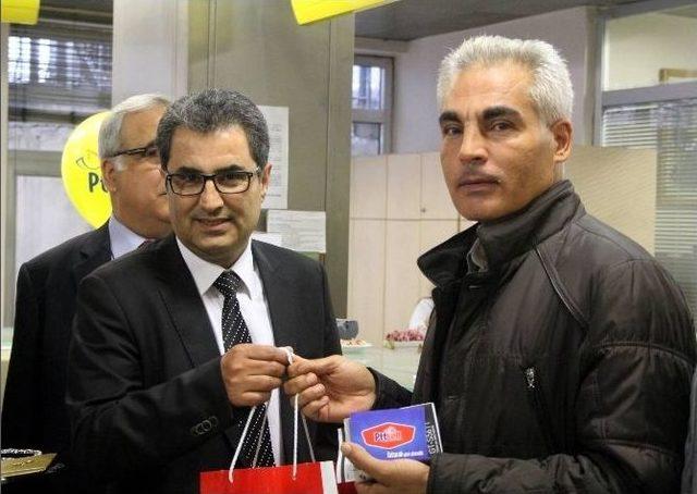 Elektrik Faturasını &Ouml;demeye Geldi, B&uuml;y&uuml;k S&uuml;rpriz Yaşadı 2