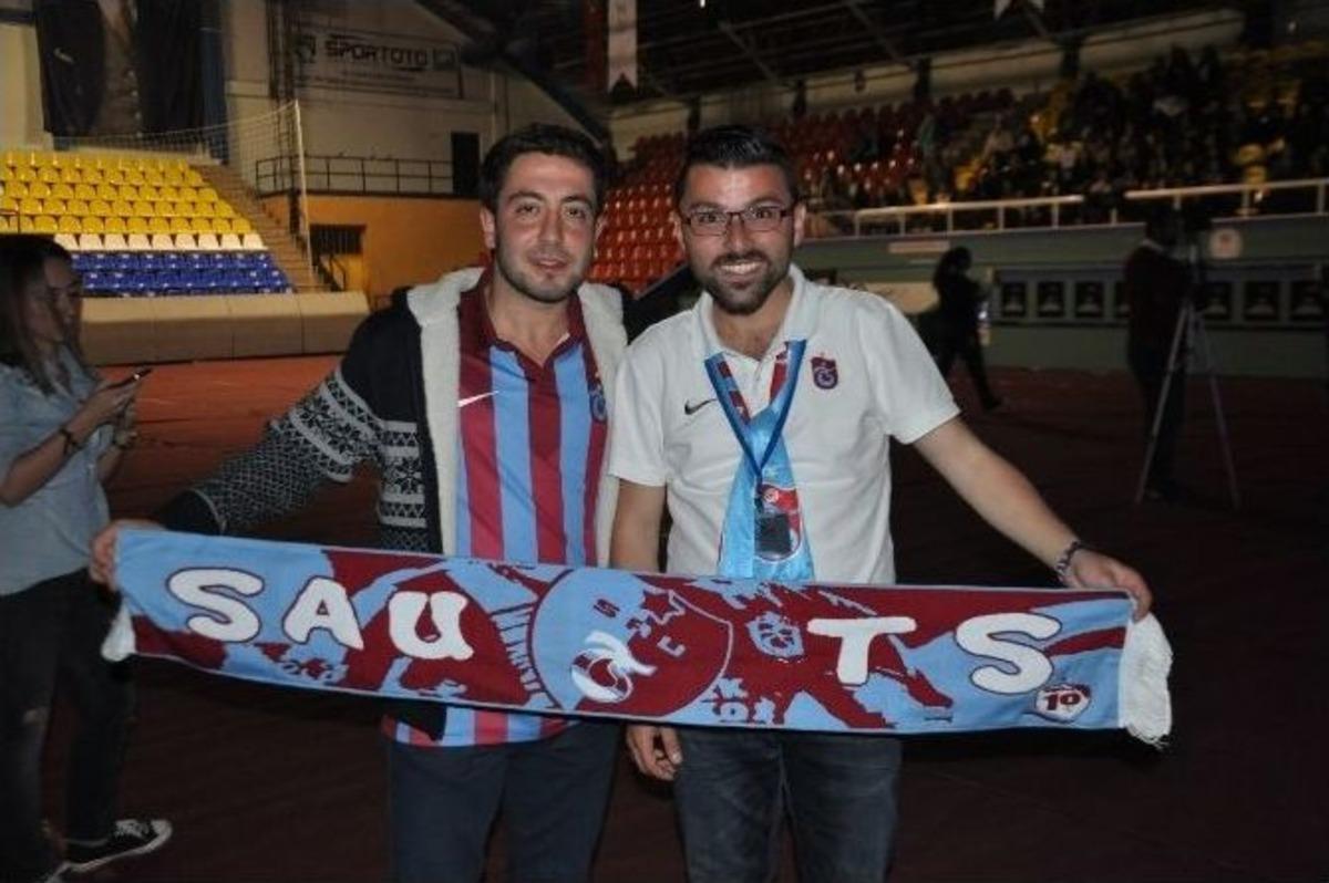 Resul Dindar Sakarya&rsquo;da Konser Verdi
