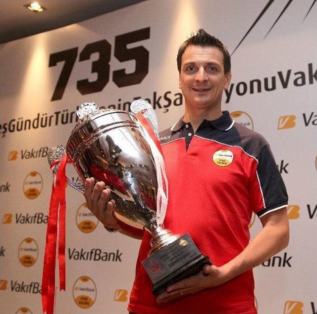 Vakıfbank Sezona Moralli Başlıyor