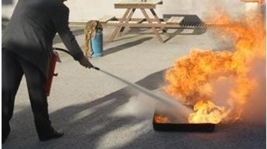 Tarım İl M&uuml;d&uuml;rl&uuml;ğ&uuml;nde Yangın Tatbikatı Yapıldı