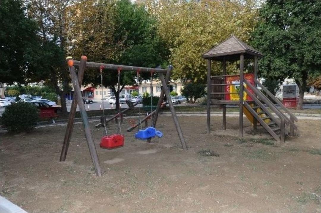 Karşıyaka&rsquo;nın Parkları &Ccedil;ocuklara Emanet