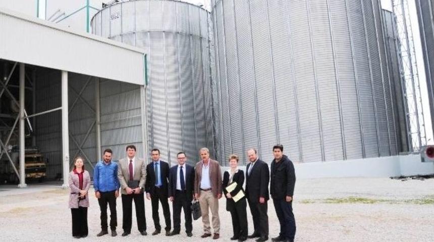 Konya Ticaret Borsanı&rsquo;na Abd B&uuml;y&uuml;kel&ccedil;iliği&rsquo;nden Ziyaret