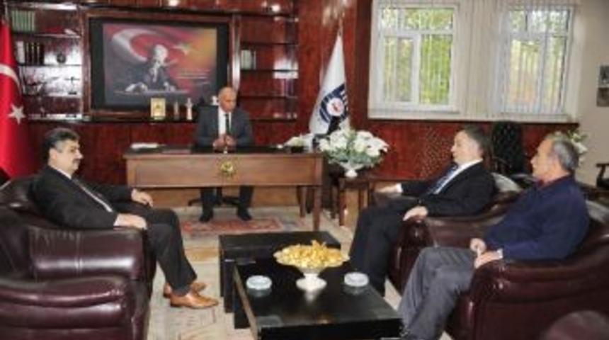 Başkan &Ccedil;alışkan: "t&uuml;rkiye&rsquo;de Engelleri Kaldıran Bir Belediyeyiz"