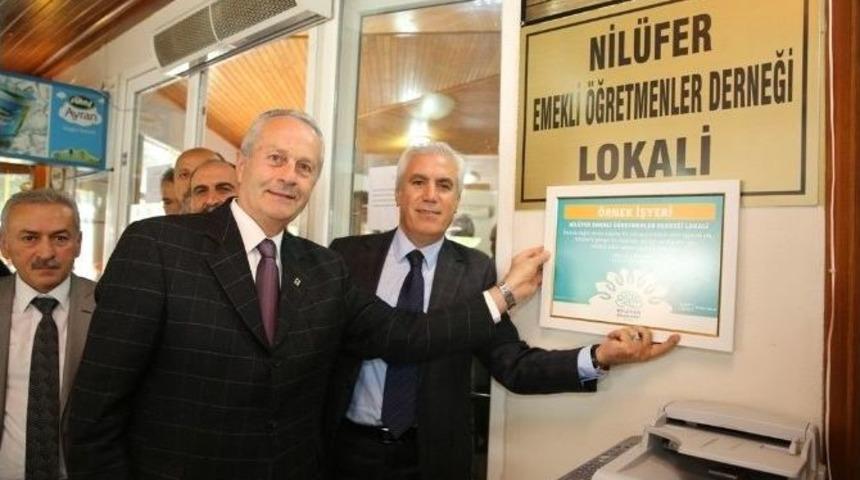 Nil&uuml;fer&rsquo;de İlk Kez Bir Lokal &Ouml;rnek İş Yeri Belgesi Aldı