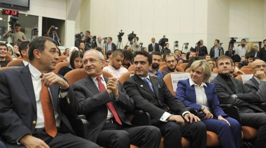 -kılı&ccedil;daroğlu, &ldquo;muhalefetin &Ccedil;&ouml;z&uuml;m S&uuml;recine Bakışı&rdquo; Konferansına Katıldı (2)