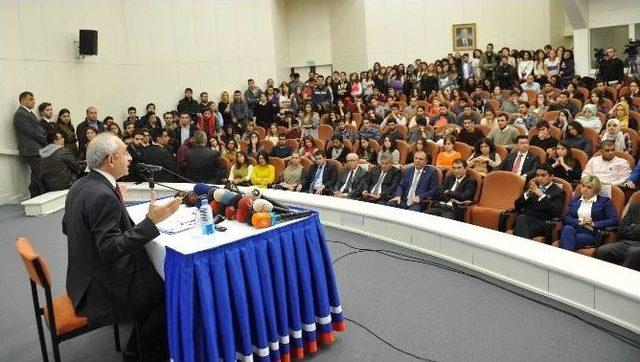 -kılıçdaroğlu, “muhalefetin Çözüm Sürecine Bakışı” Konferansına Katıldı (2)