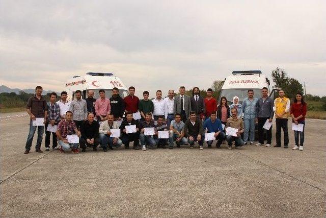 Ambulansı Sertifika İçin Sürdüler