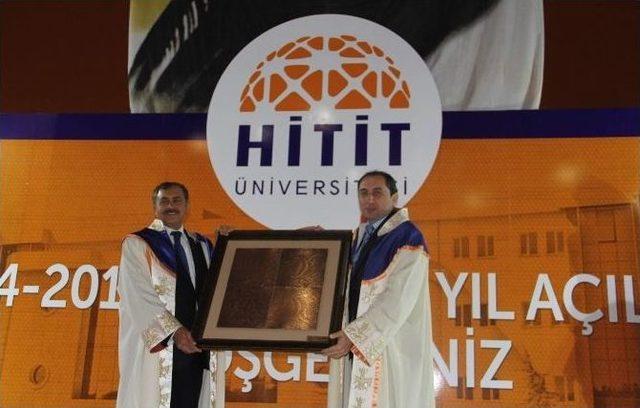 Bakan Eroğlu, Hitit Üniversitesi’nin Akademik Yıl Açılışına Katıldı