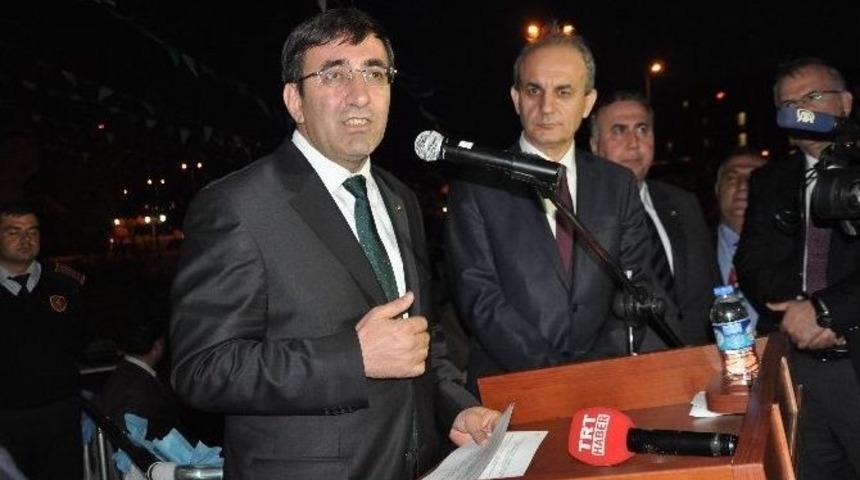 Bakan Yılmaz, Niğde&rsquo;de Araştırma Laboratuvarı A&ccedil;ılışını Yaptı