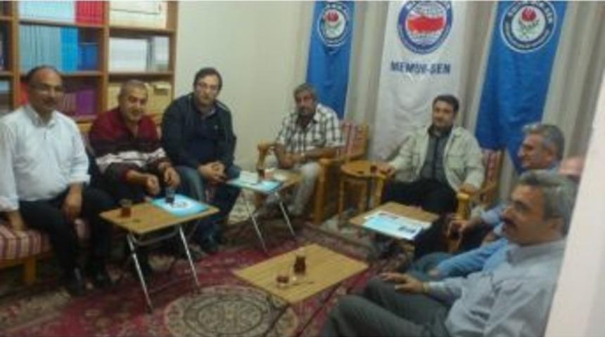 Memur-sen&rsquo;e Bağlı Konfederasyon Başkanlarından Bekir Şen&rsquo;e Destek