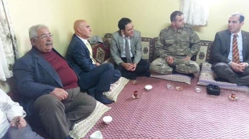 Aşkale Kaymakamı Taşolar, Ovacık K&ouml;y&uuml;nde İncelemelerde Bulundu