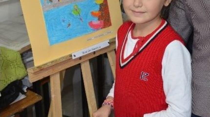 Minik Ressamlar &Ouml;d&uuml;llendirildi