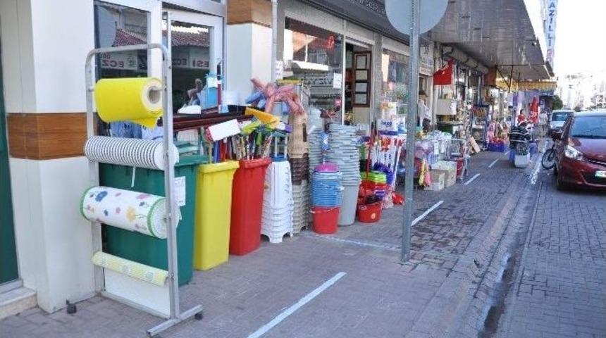 Nazilli&rsquo;de Kaldırım İşgaline &Ccedil;izgili &Ouml;nlem Alındı